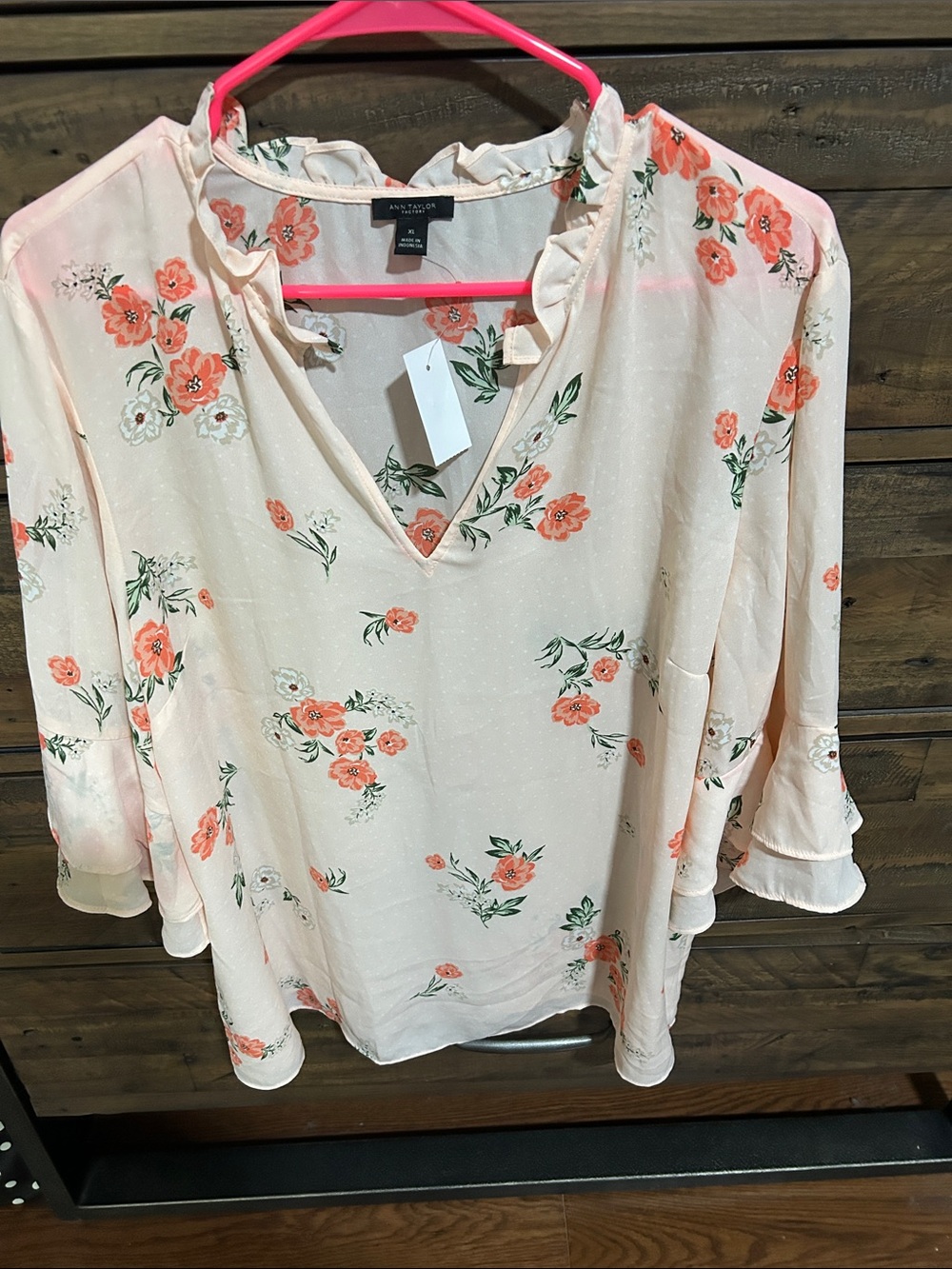 Ann Taylor Factory Peach Floral Ruffle V-Neck Blouse. Romantic. Business casual
